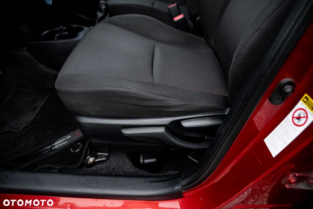 Toyota Yaris 1.33 Dynamic - 19