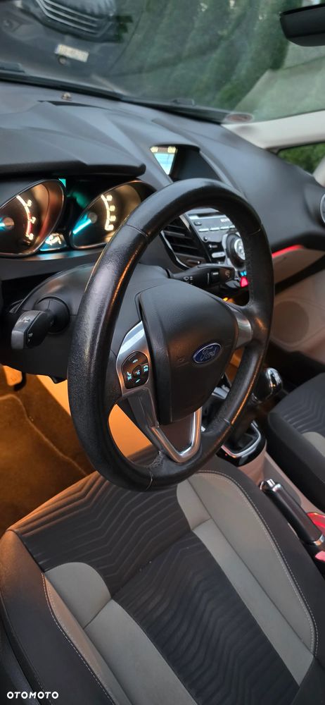 Ford Fiesta 1.0 EcoBoost Titanium ASS - 33