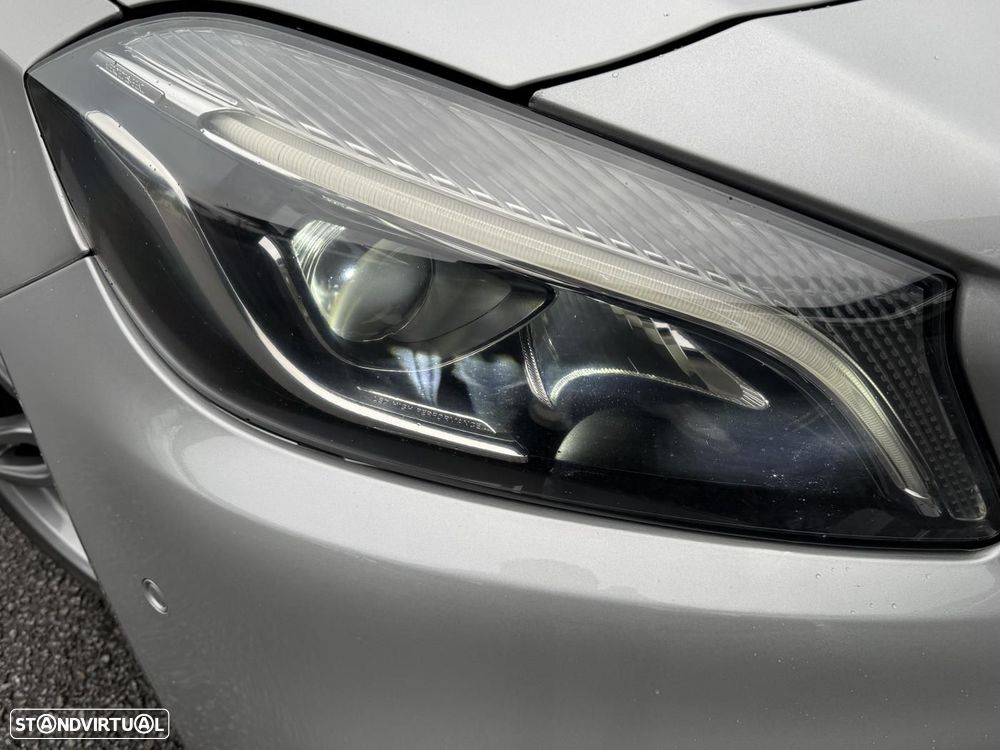 Mercedes-Benz A 180 d AMG Line - 14
