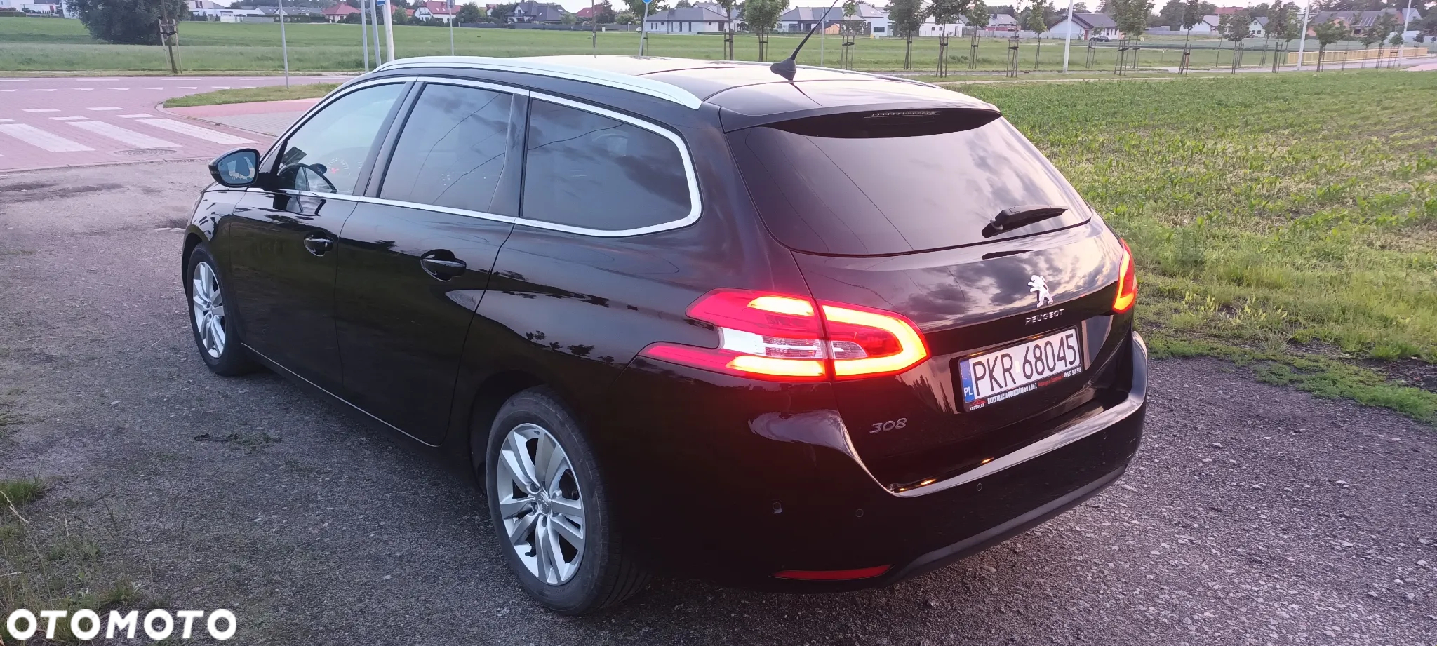 Peugeot 308 SW BlueHDi 120 EAT6 Stop & Start Active Business-Paket - 6