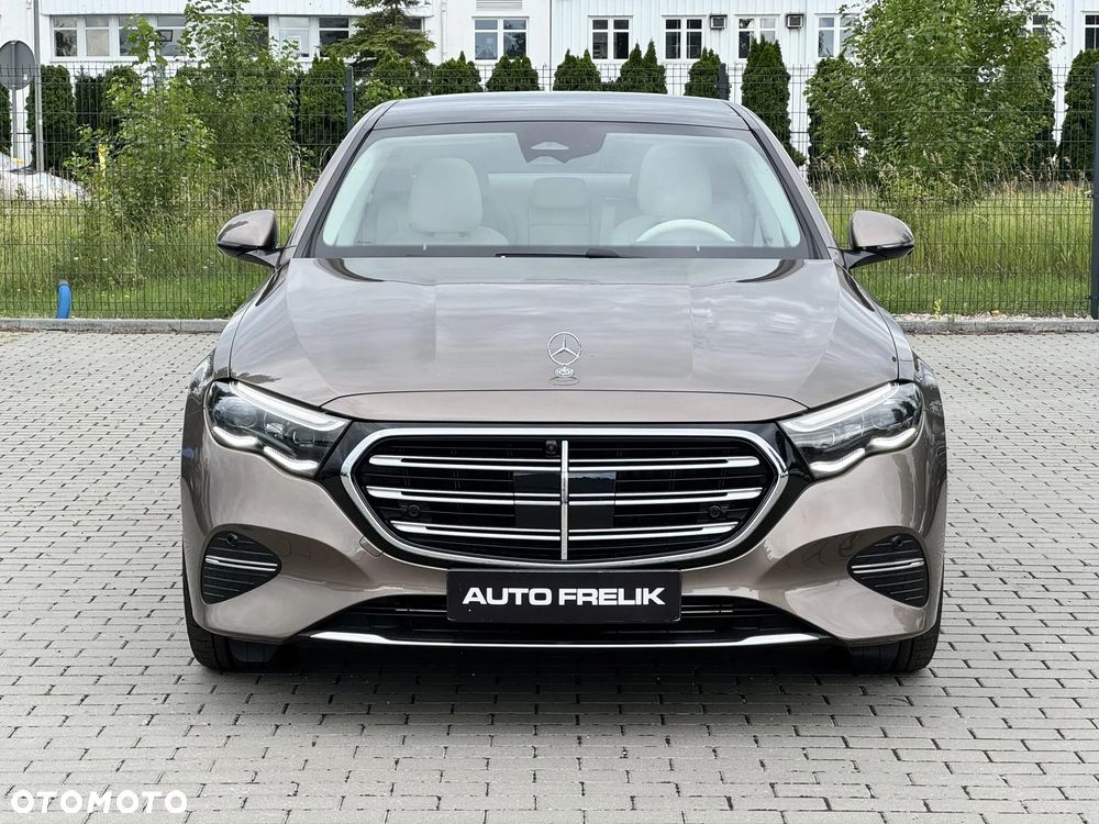 Mercedes-Benz Klasa E 200 mHEV 4-Matic Exclusive 9G-Tronic - 5
