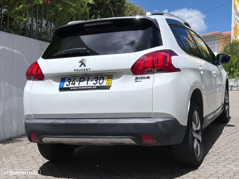 Peugeot 2008 1.6 e-HDi Allure - 21