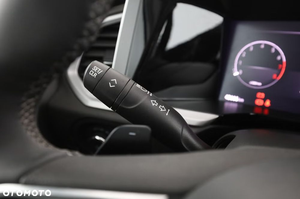 Opel Grandland X 1.2 T Innovation S&S - 32