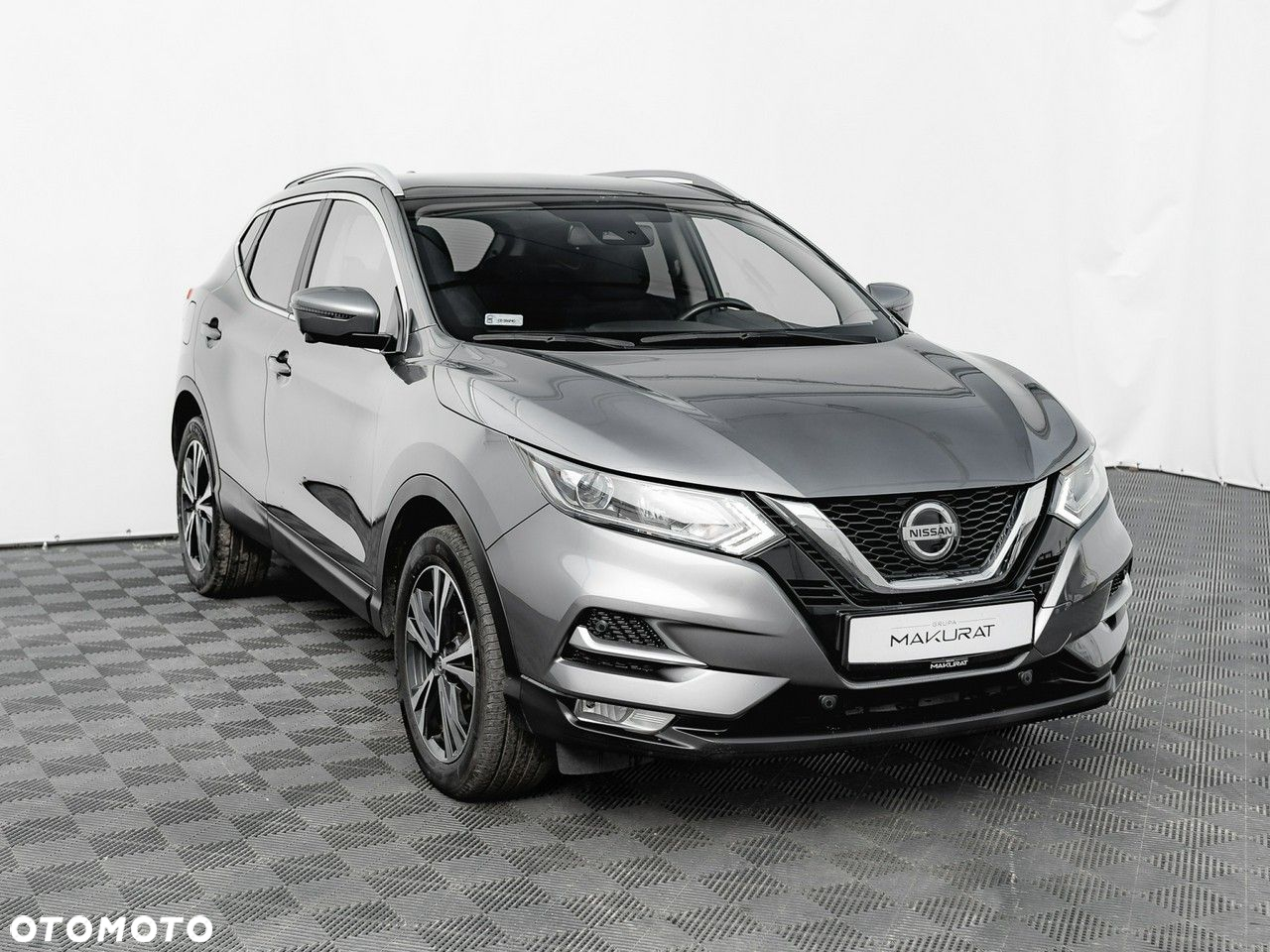 Nissan Qashqai 1.3 DIG-T N-Connecta - 4