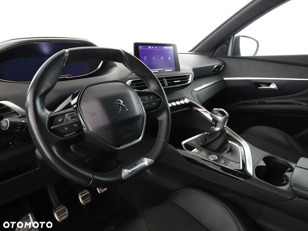 Peugeot 3008 1.2 PureTech GT S&S - 15
