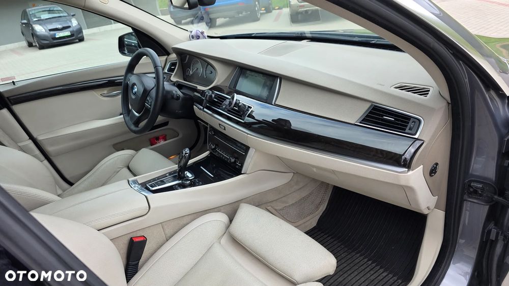 BMW 5GT 535d - 21