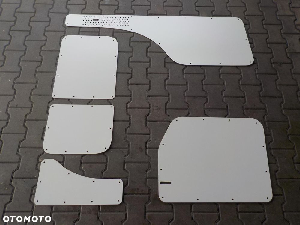 VW CADDY 03-20' TAPICERKA TAPICERKI BOCZKI BAGAŻNIKA TYŁ KRÓTKI KOMPLET DRZWI - 3