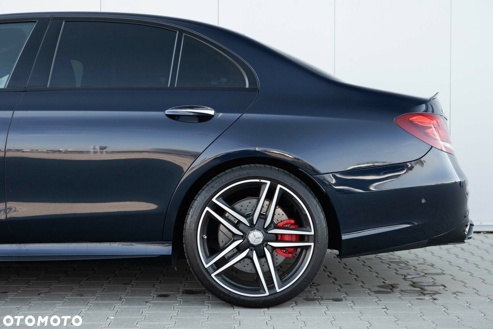 Mercedes-Benz Klasa E AMG 63 S 4-Matic+ - 11