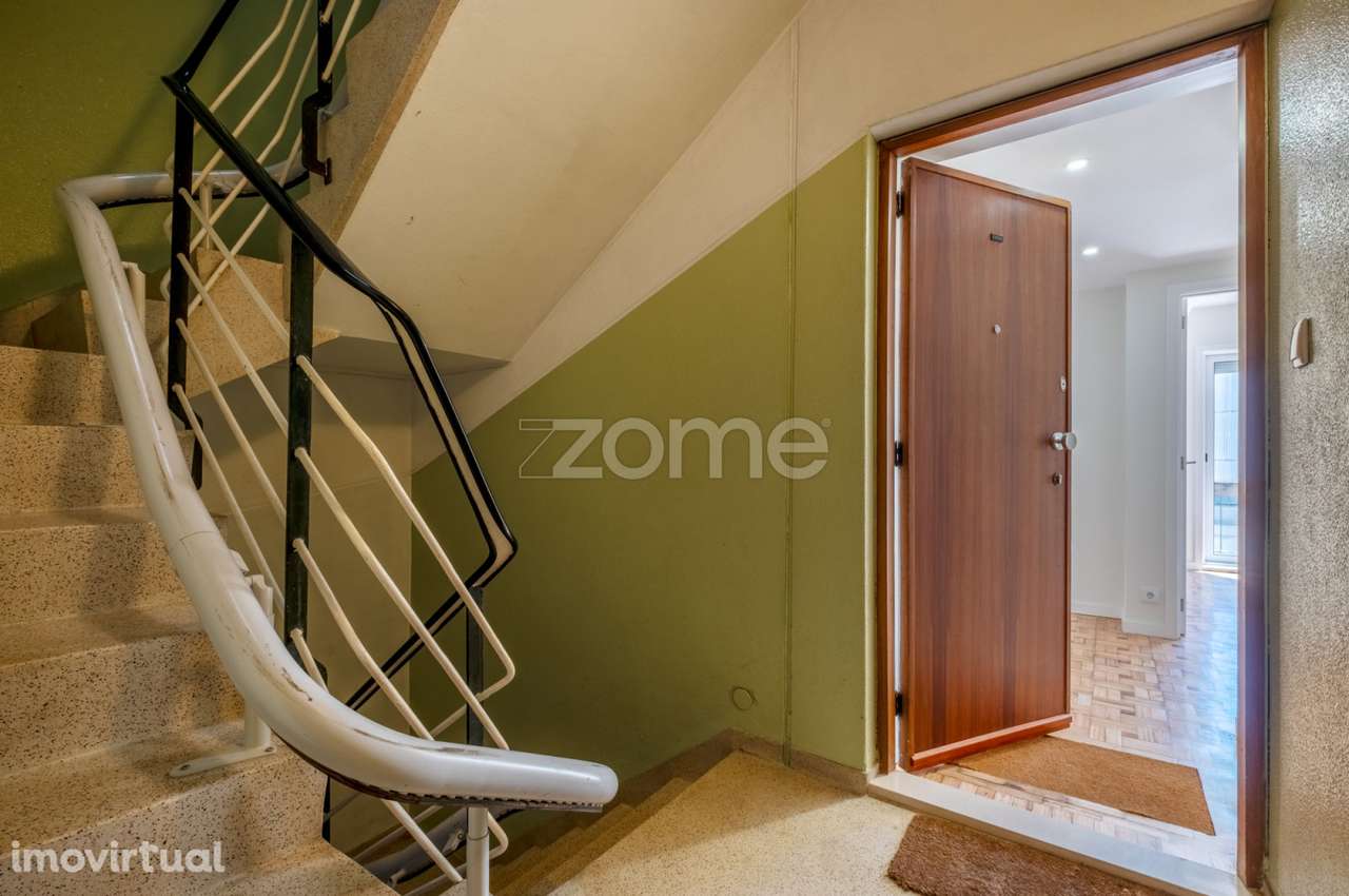 T3 renovado com lug. garagem e arrumos, Mafamude - Arrendamento - Grande imagem: 2/41