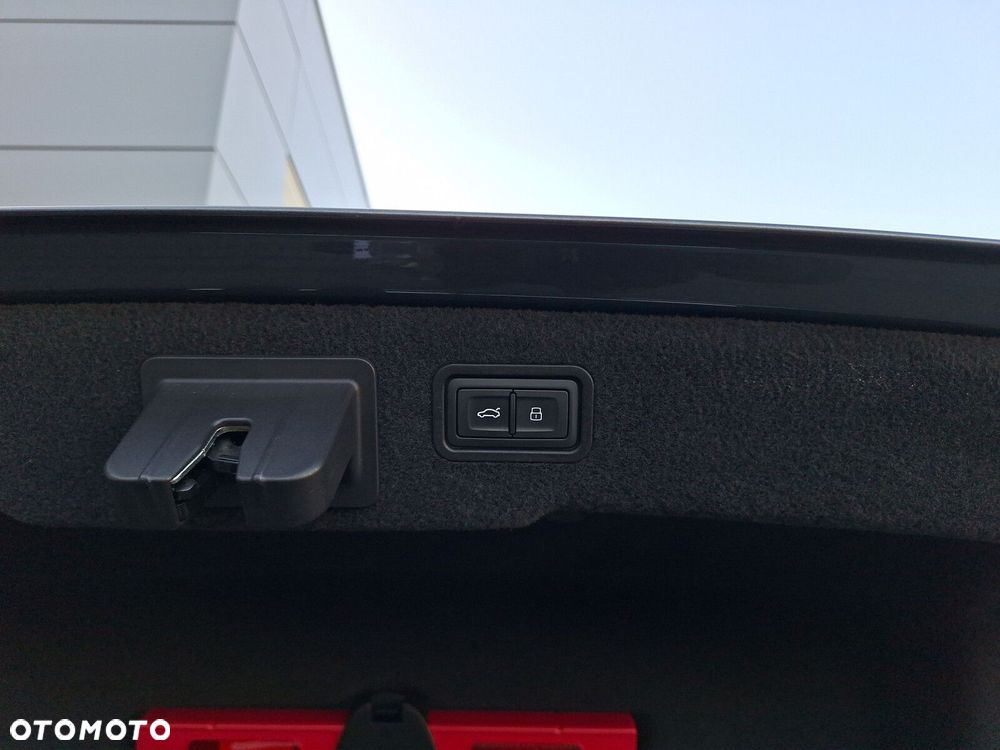 Audi A8 50 TDI mHEV Quattro Tiptr - 33