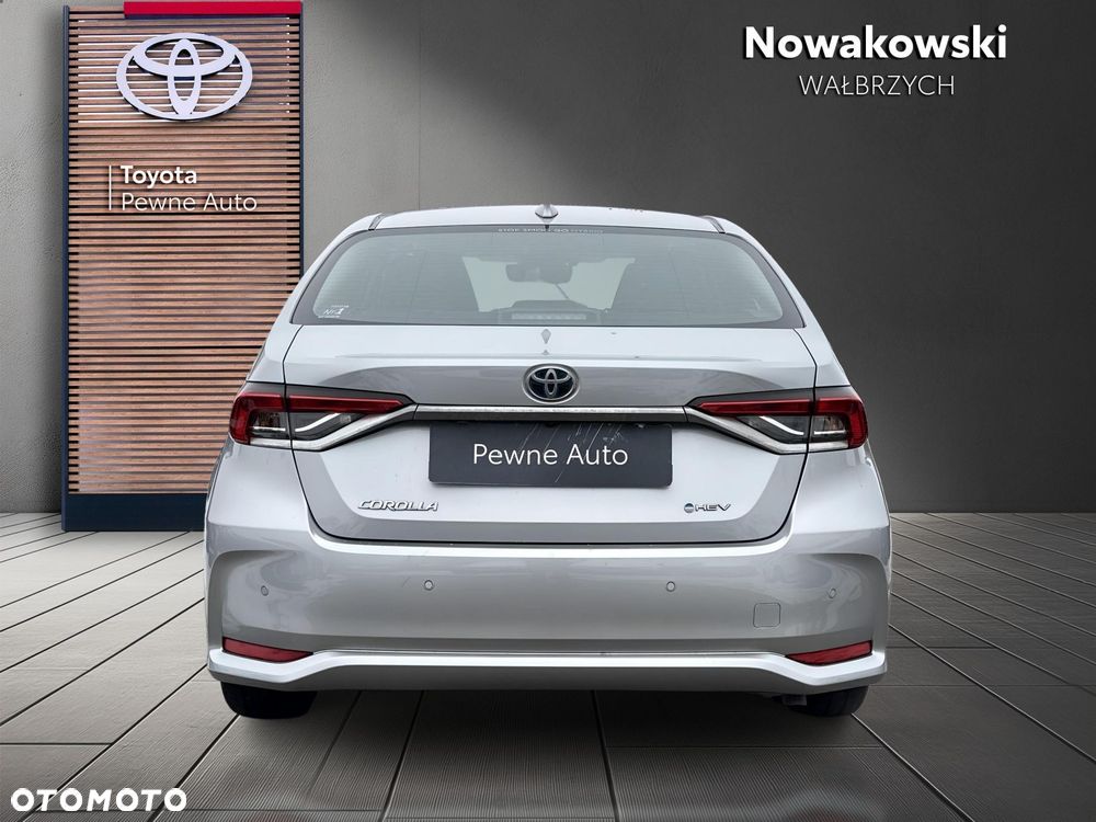 Toyota Corolla 1.8 Hybrid Comfort - 5