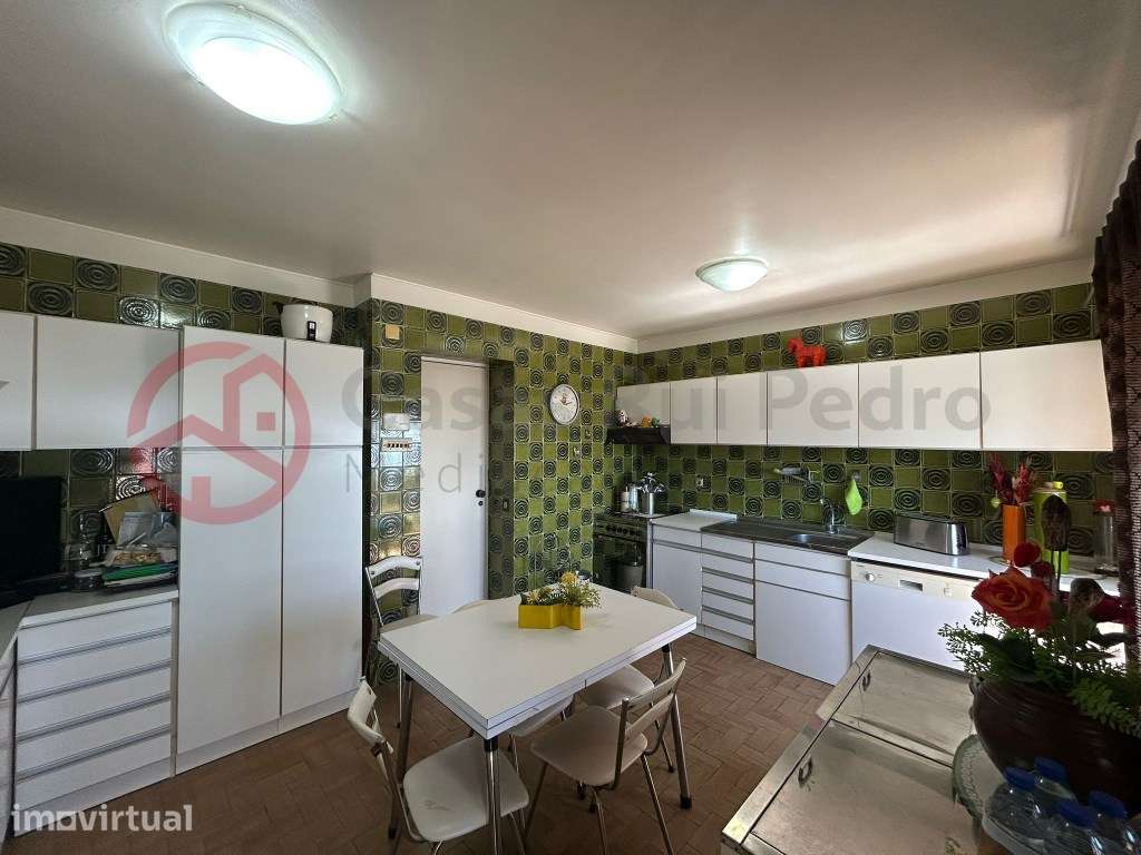 Apartamento T4+1 com Vista Deslumbrante sobre o Tejo, Cacilhas - Grande imagem: 5/31