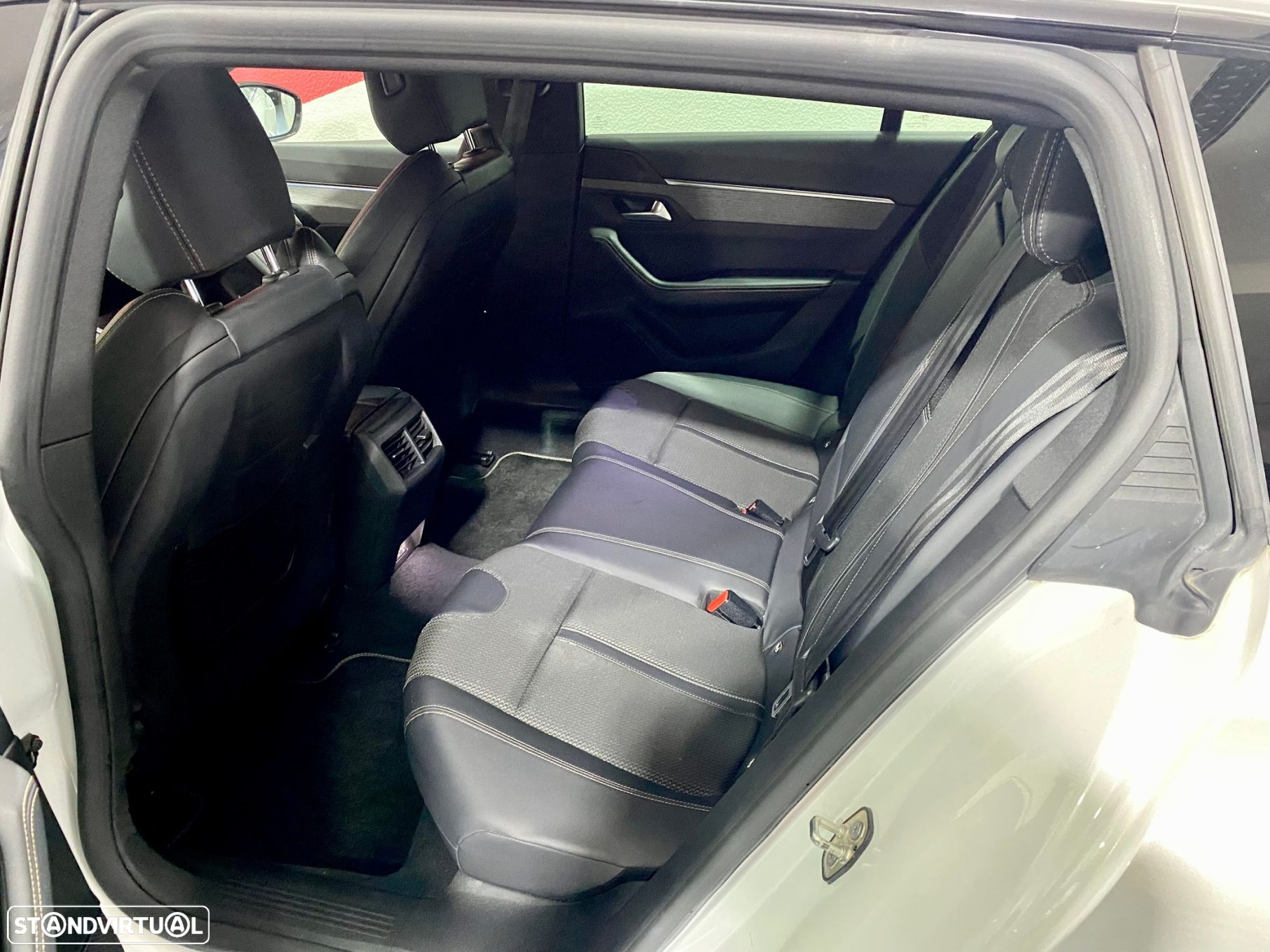 Peugeot 508 SW 1.5 BlueHDi GT Line EAT8 - 29