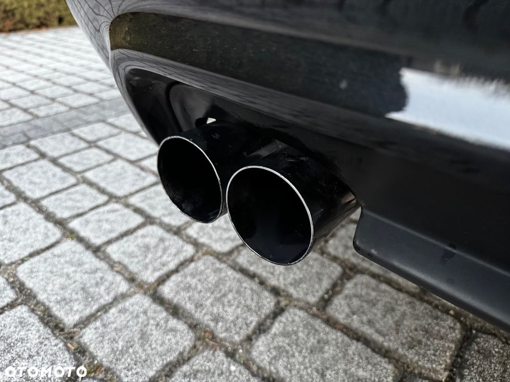 BMW Seria 5 530d Touring Edition Sport - 34