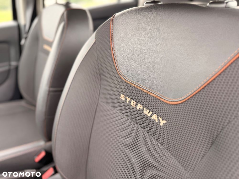Dacia Sandero Stepway - 13
