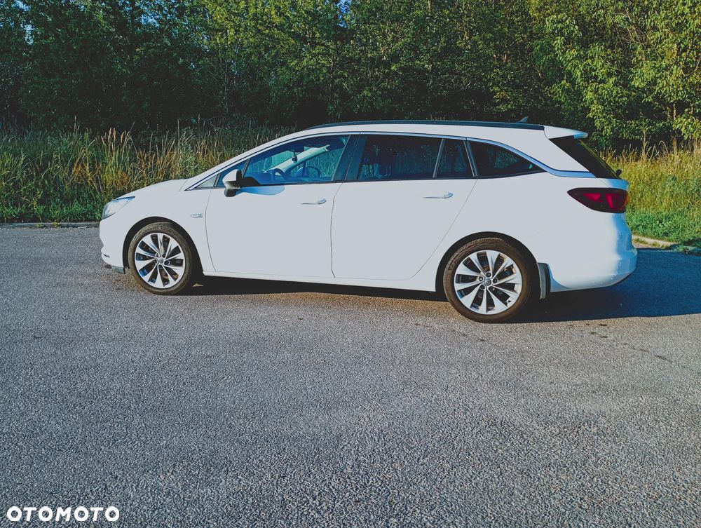 Opel Astra 1.6 CDTI Elite S&S - 10