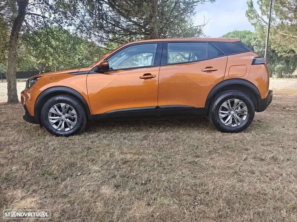 Peugeot 2008 1.2 PureTech Active Pack — fotografia 7