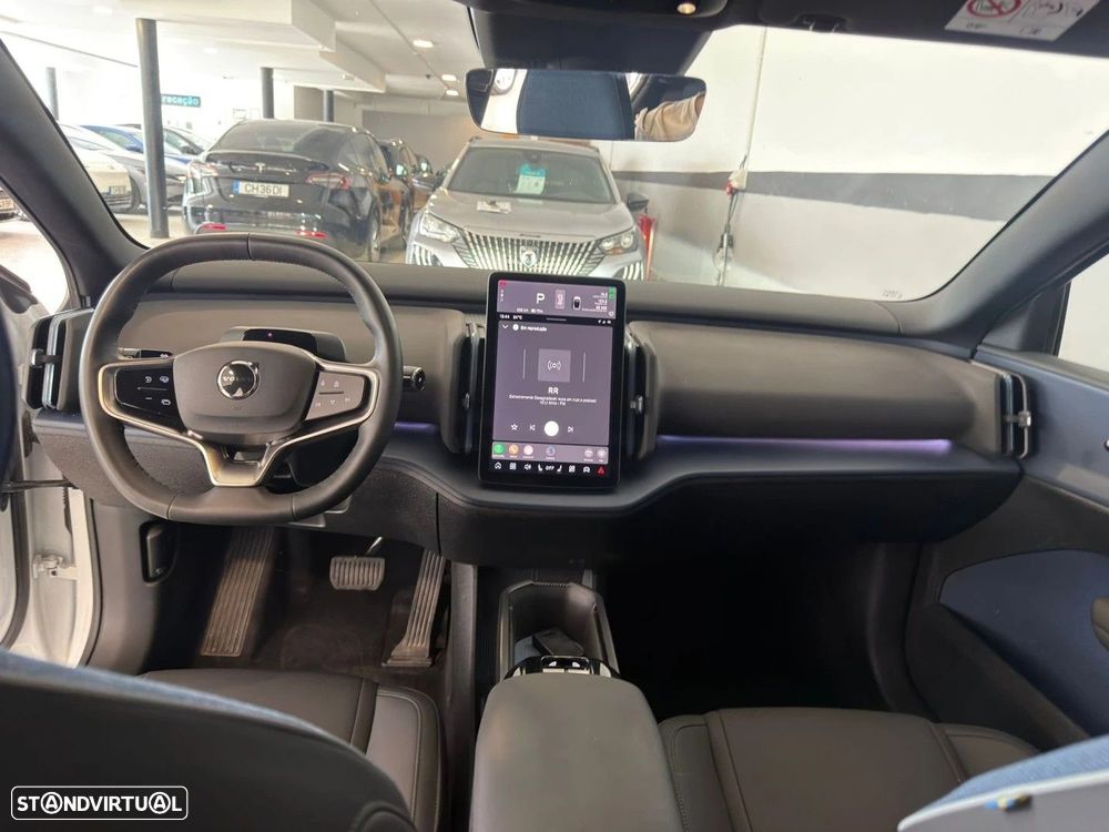 Volvo EX30 69 kWh Twin Motor Plus - 4