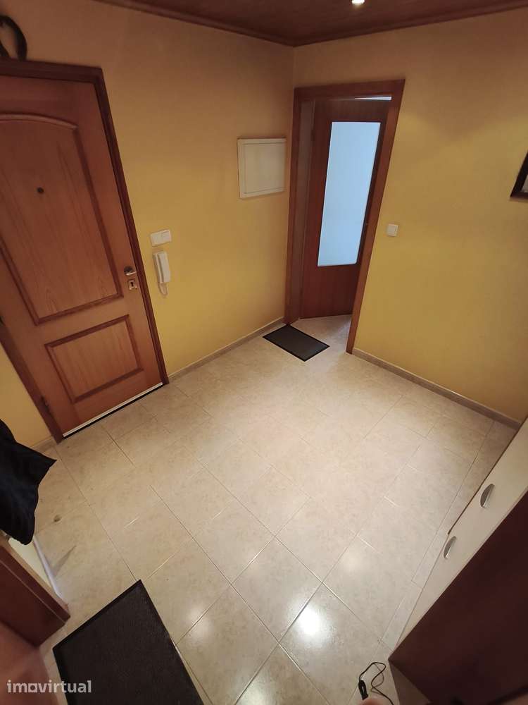 Apartamento T3 de Excelentes Áreas em Arcena – Alverca do Ribatejo - Grande imagem: 2/24
