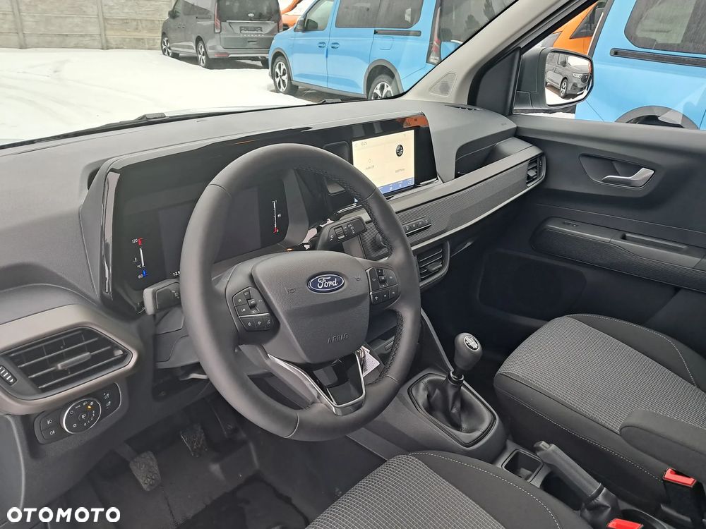 Ford Courier Van - 6