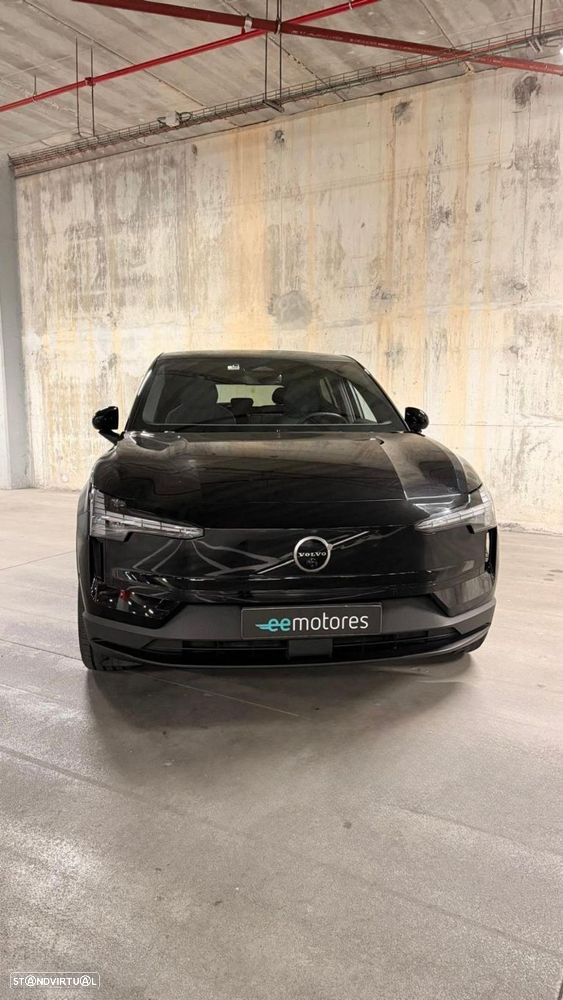 Volvo EX30 69 kWh Single Motor Extended Range Black Edition - 10
