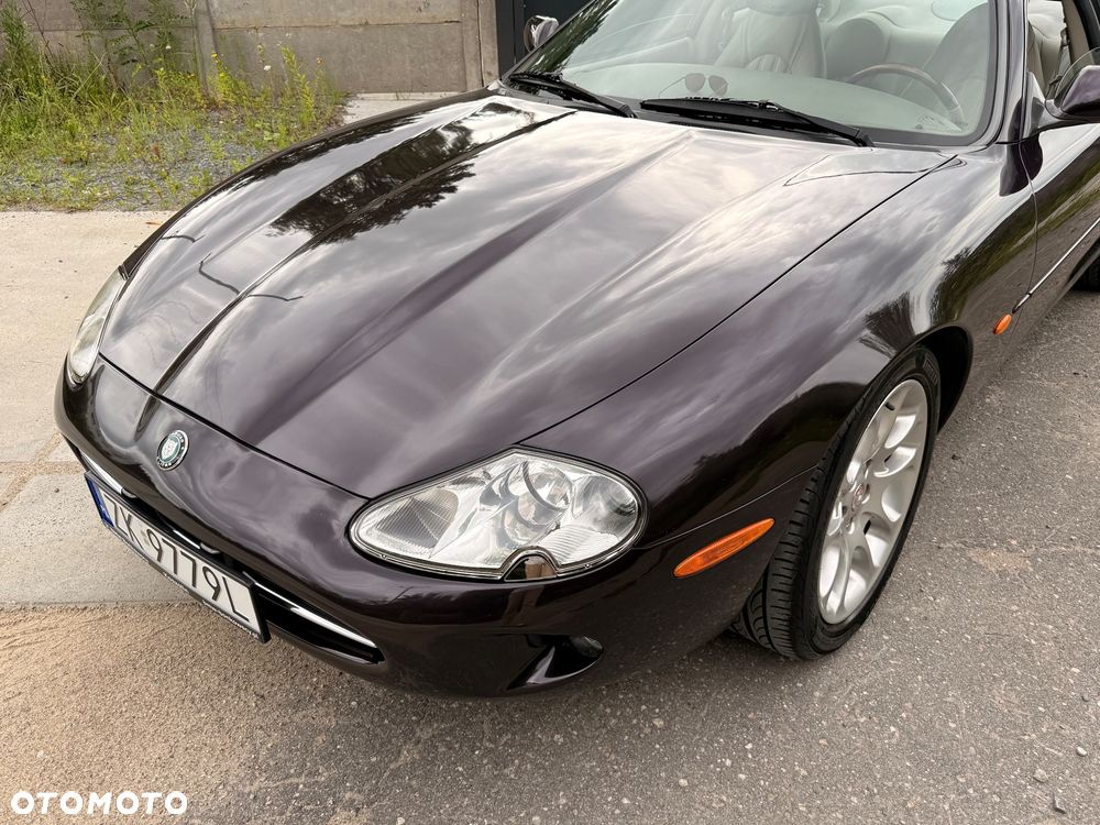 Jaguar XK8 - 18
