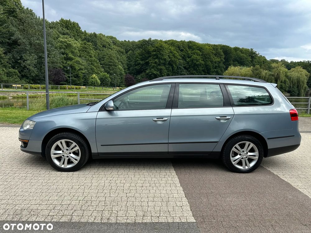 Volkswagen Passat 2.0 TDI Comfortline DSG - 6