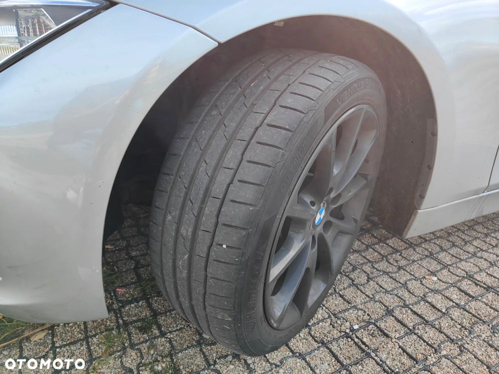 BMW Seria 3 320d DPF Edition Sport - 7