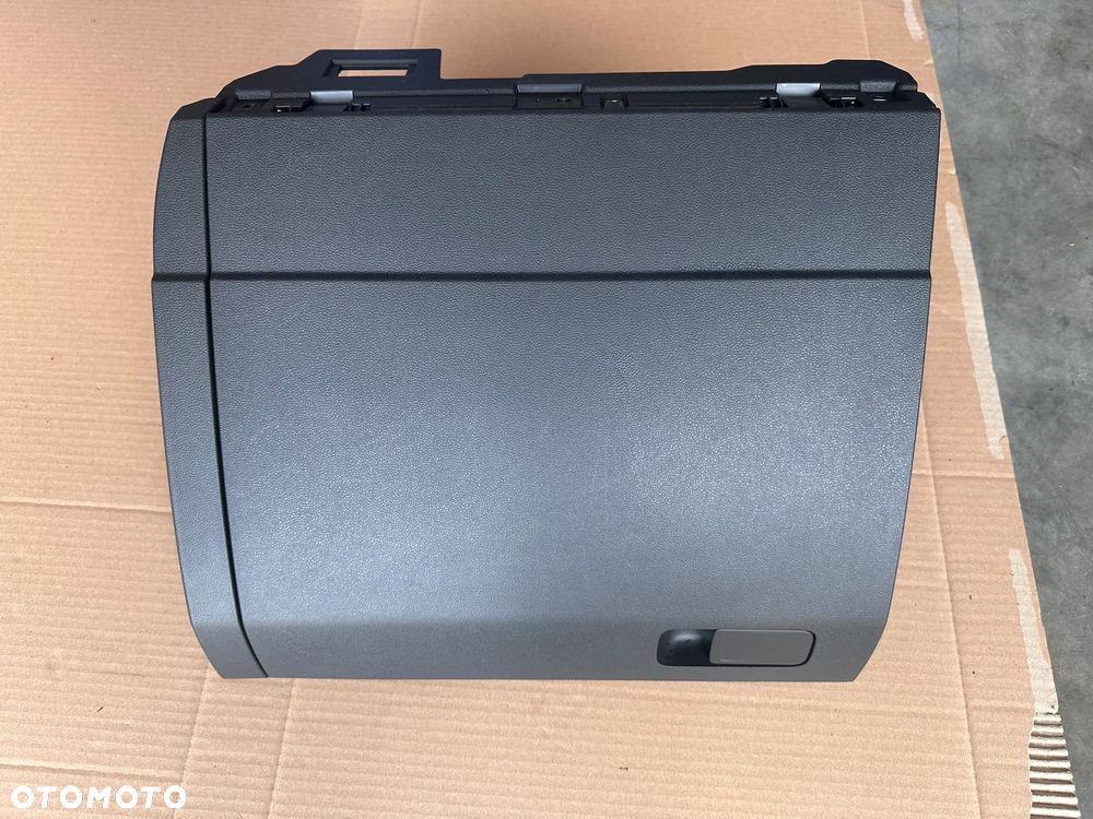 Schowek pasażera VW Tiguan II 5NA 5NB857097C - 1