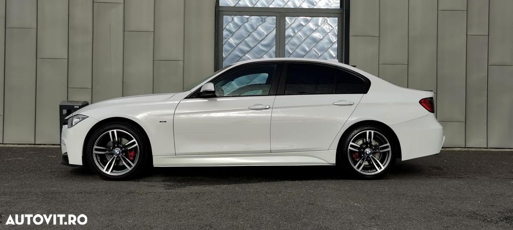BMW Seria 3 320d - 15