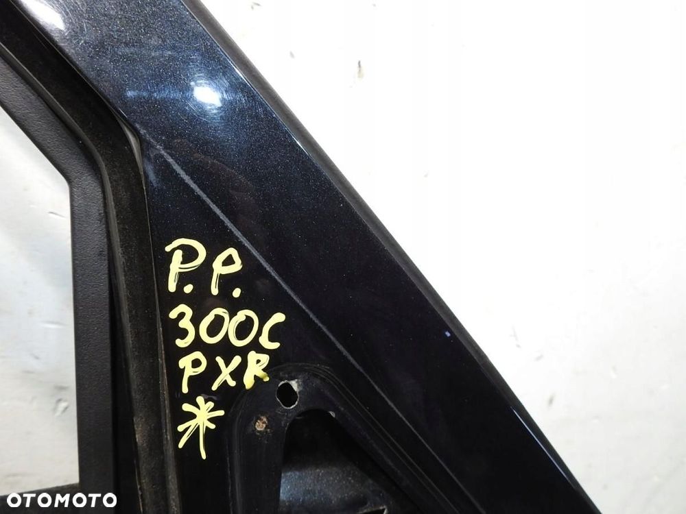 DRZWI PRAWY PRZÓD PXR CHRYSLER 300C - 2