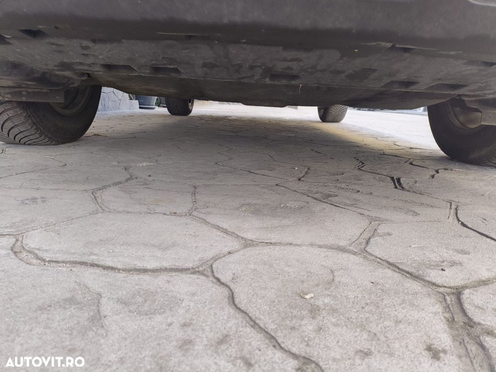 Peugeot 3008 1.5 BlueHDI S&S EAT8 Active - 19