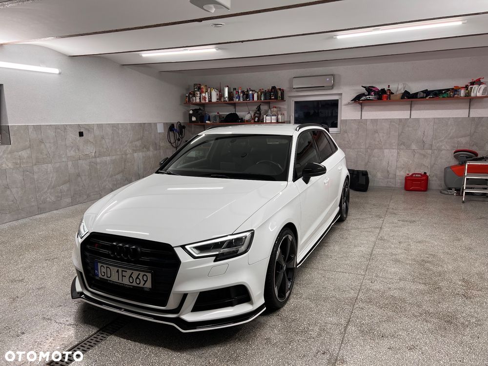 Audi S3 - 1
