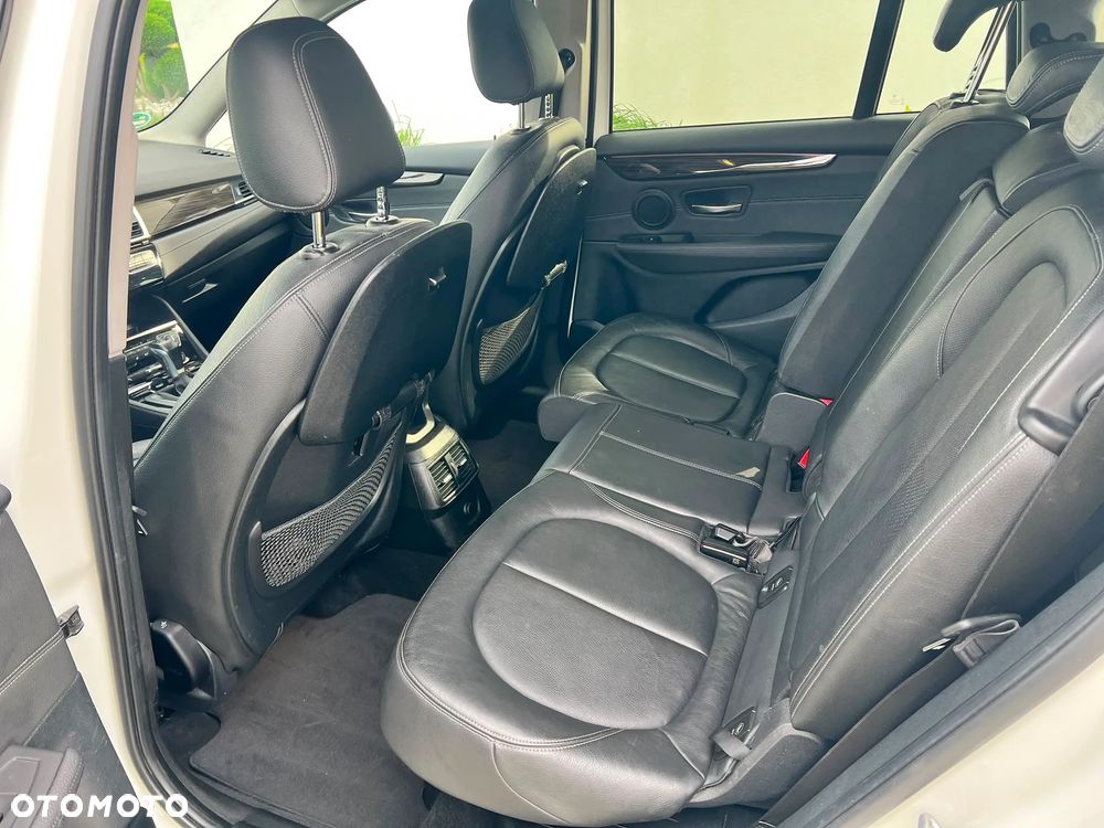 BMW Seria 2 220d xDrive Sport-Aut Luxury Line - 23