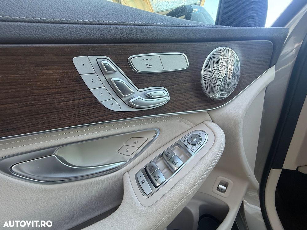 Mercedes-Benz GLC 300 de 4Matic 9G-TRONIC Exclusive - 23