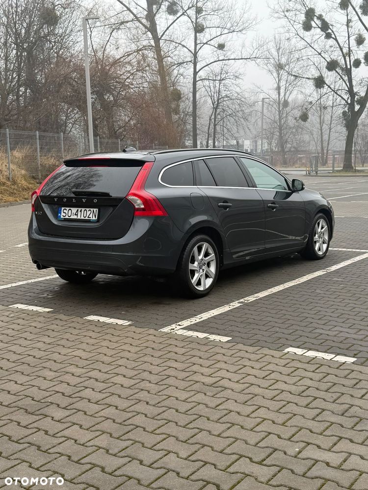 Volvo V60 D2 Edition - 5