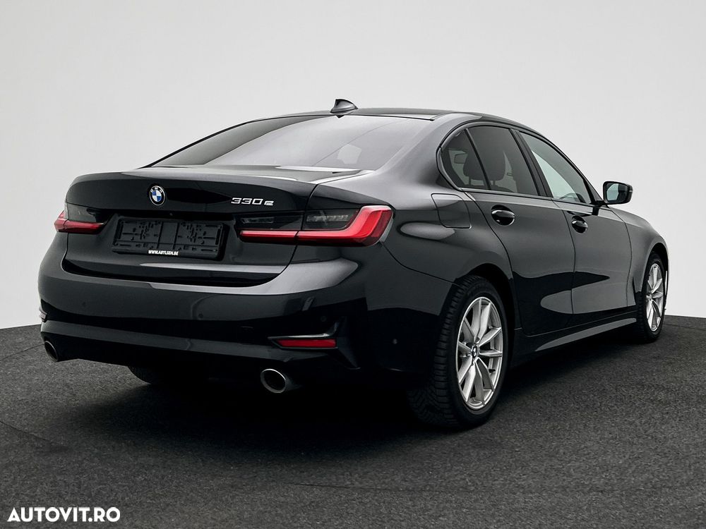 BMW Seria 3 330e AT PHEV - 5
