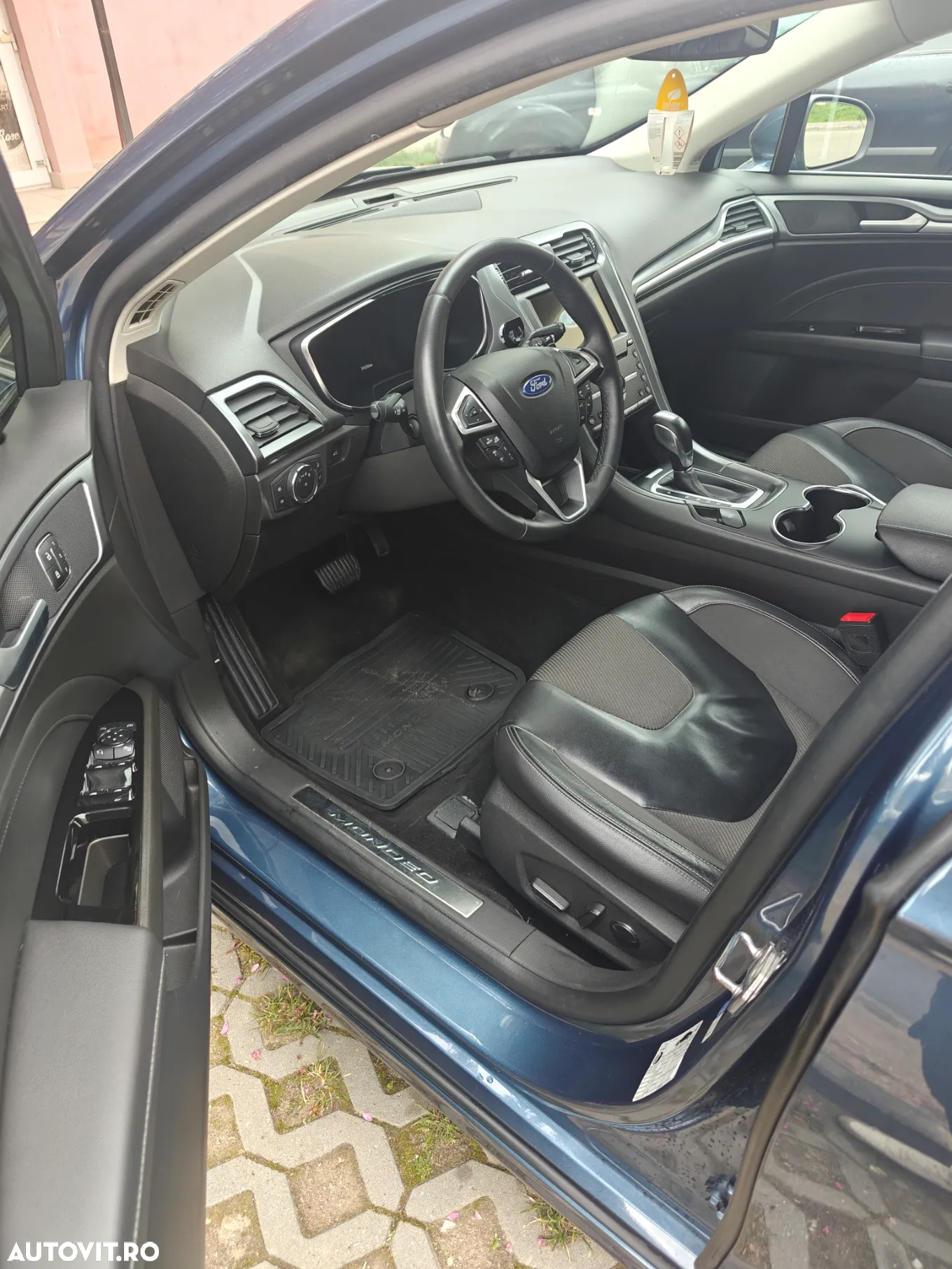 Ford Mondeo 2.0 TDCi Powershift AWD Titanium - 5