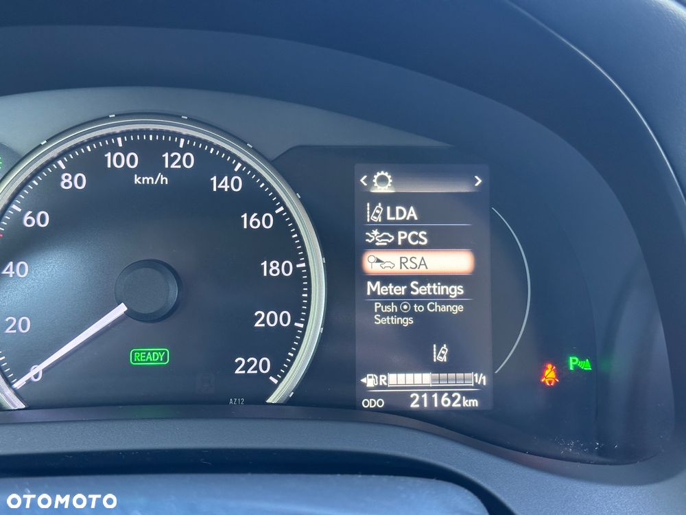 Lexus CT 200h Prestige - 32