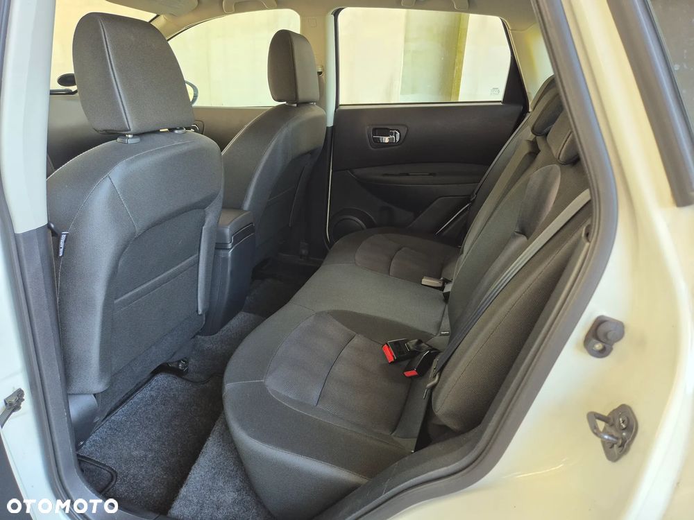 Nissan Qashqai - 14