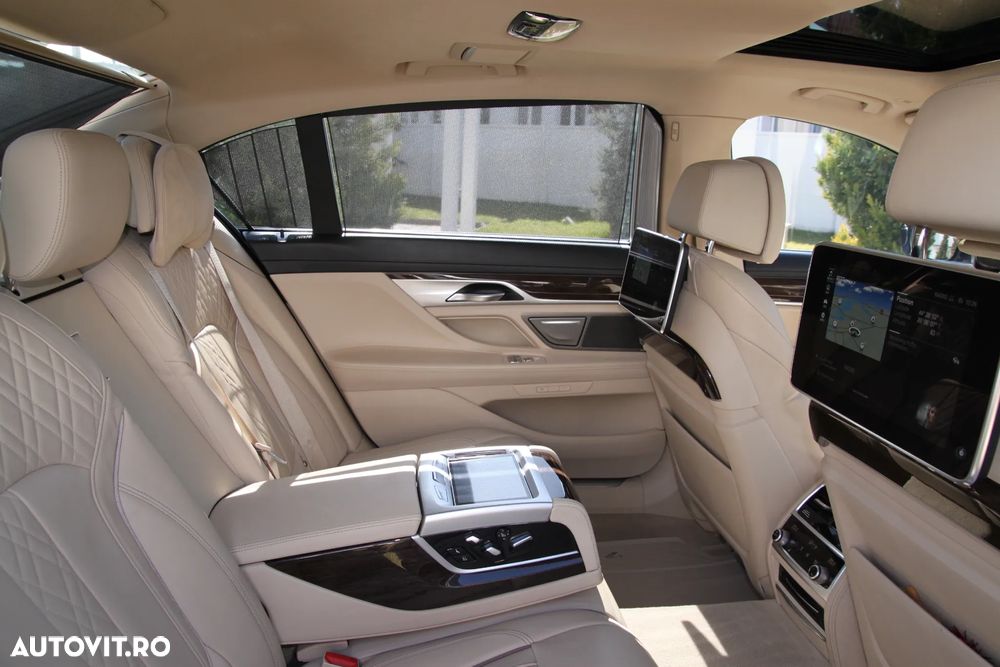 BMW Seria 7 745Le xDrive AT PHEV - 26