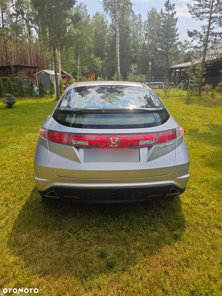 Honda Civic 2.2i-CTDi Sport - 3