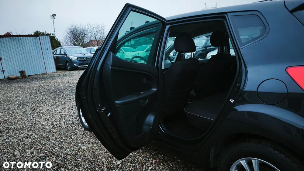 Kia Venga - 25