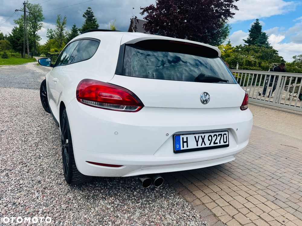 Volkswagen Scirocco 1.4 TSI DSG GTS - 28
