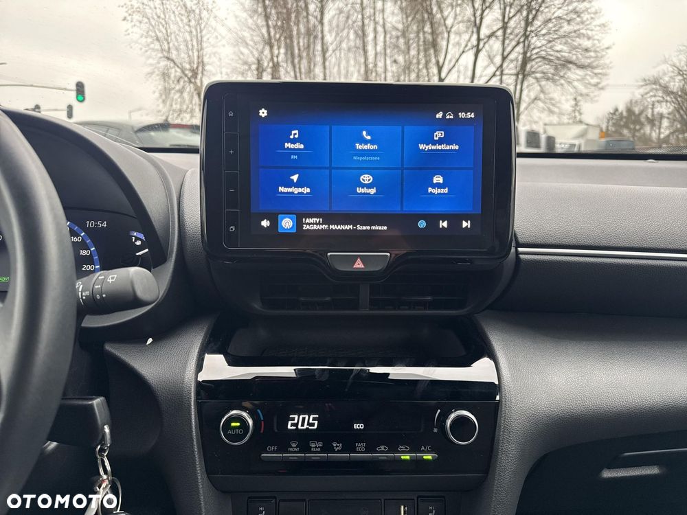 Toyota Yaris Cross Hybrid 1.5 Comfort - 23