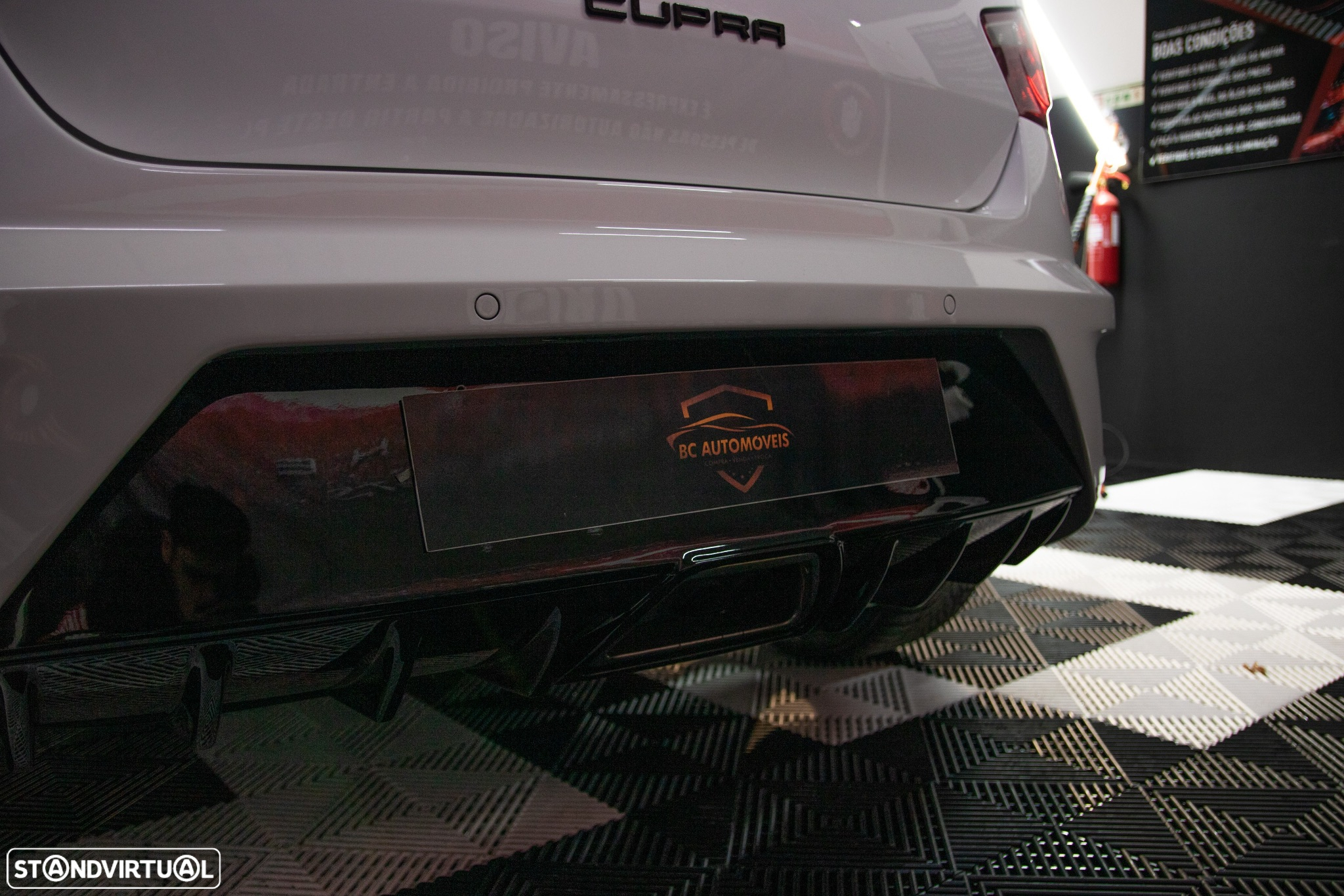 SEAT Ibiza SC 1.4 TSI Cupra DSG - 5