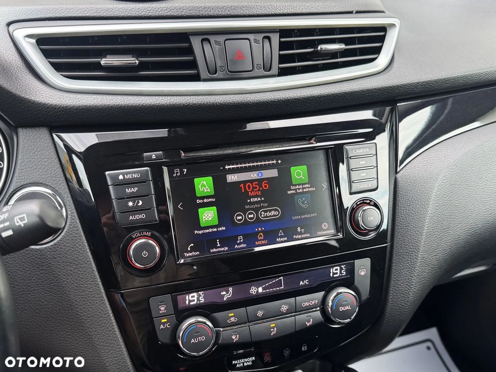 Nissan Qashqai 1.3 DIG-T N-Connecta - 19