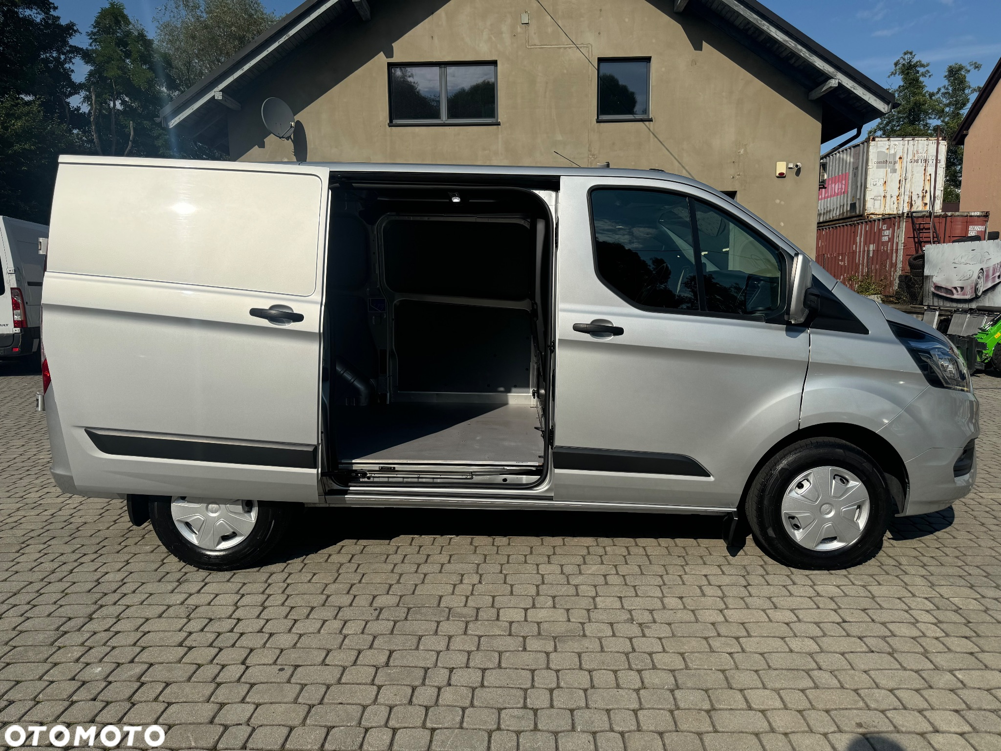 Ford Transit Custom - 10
