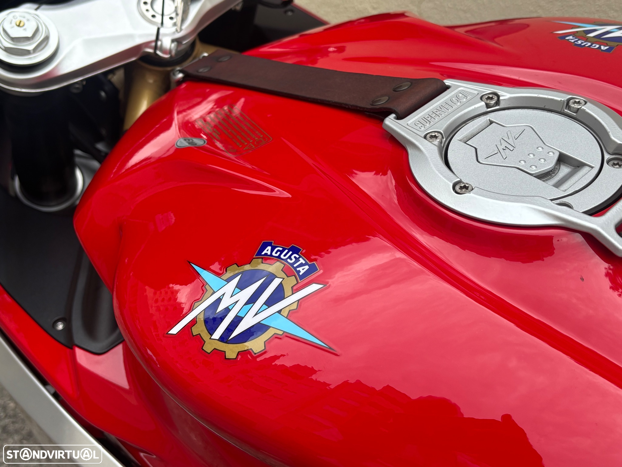MV Agusta Superveloce 800 - 11