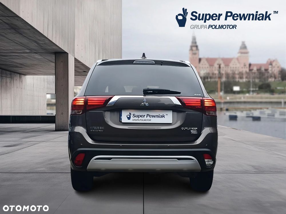 Mitsubishi Outlander 2.0 Intense + 4WD CVT - 4